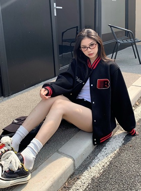 3MER哦哦三妹美式设计感辣妹学院风棒球服外套女宽松小众立领夹克