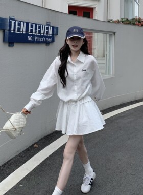 3MER哦哦三妹 韩系学院风烫钻白色长袖衬衫a字半身短裙两件套套装