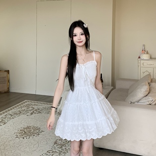 吊带连衣裙女宽松甜美气质显白裙子 3MER哦哦三妹白色初恋长短款