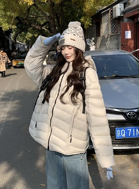 3MER哦哦三妹90白鸭绒排骨羽绒服女2025冬季新款保暖加厚连帽外套