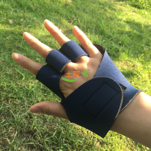 运动健身手套半指护掌锻炼哑铃举重拔河划船骑行夏季男女护具
