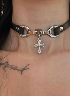 [楼哈哈]原创甜酷小众choker项圈皮质亚文化十字架暗黑颈圈脖子