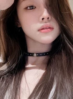 颈链皮choker朋克皮革项链暗黑风项圈新款网红十字架短款脖圈新款