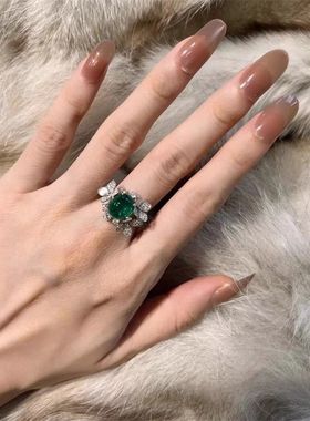 椭圆祖母绿花朵开口戒指女秋冬款ins小众精致百搭高级感食指戒指