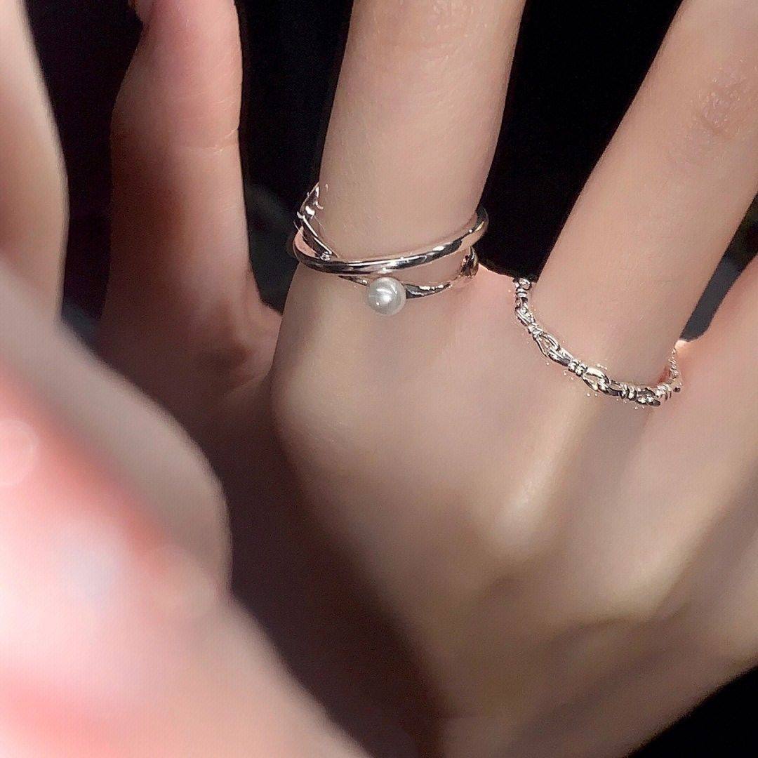 双层交叉珍珠戒指女ins小众设计不掉色个性时尚百搭开口戒可调节