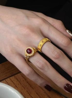 中古vintage拉丝戒指女款轻奢小众复古重工金色高级感食指戒指环