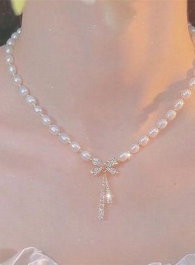 蝴蝶结珍珠项链女2024年新款潮轻奢设计感网红气质锁骨链颈链配饰