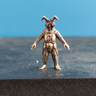 黄铜奥特曼打怪兽SHF芝顿 杰顿宇宙恐龙zetton 初代奥特 儿童玩具