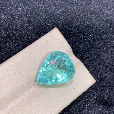 14.86克拉天然精品帕拉伊巴碧玺 霓虹感强满火彩台面大 可代镶嵌