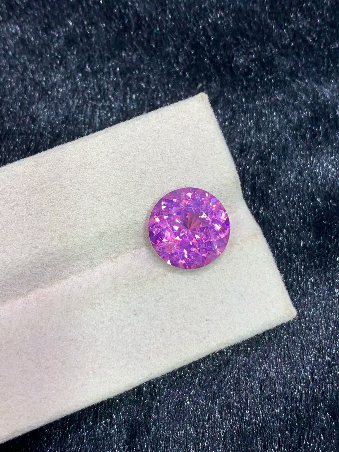 4.39克拉天然精品紫尖晶石 梦幻色正圆切工 支持复检代镶嵌