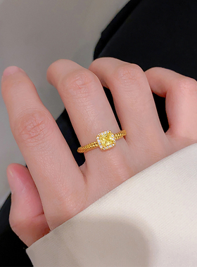 气质时尚精致黄冰糖戒指金