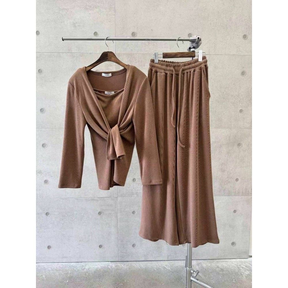 九1012韩国东大门套装区Jritzy-8666390冬季简洁正品知性休闲复古,女装/女士精品,时尚套装,淘宝优惠券,粉丝福利购,淘宝优惠卷