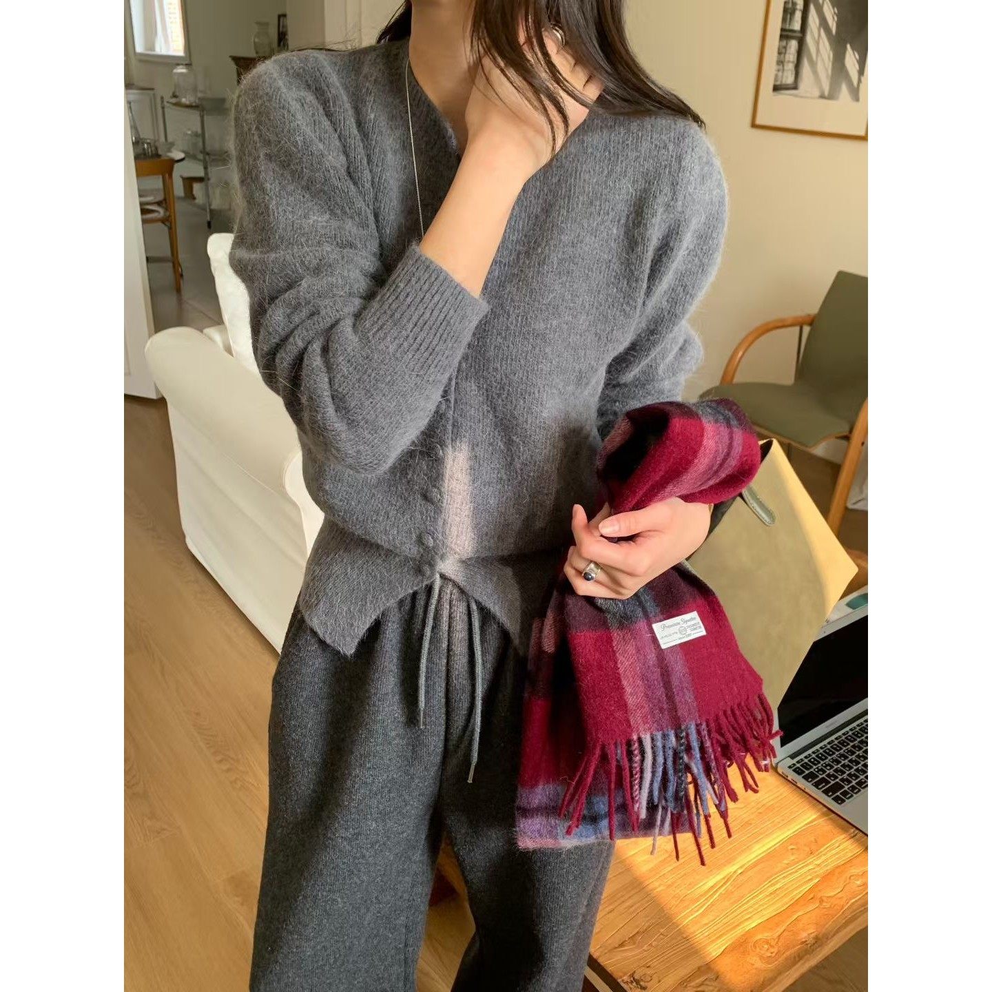 八1213韩国东大门运动户外针织衫区4537401直邮流行人气英伦春季