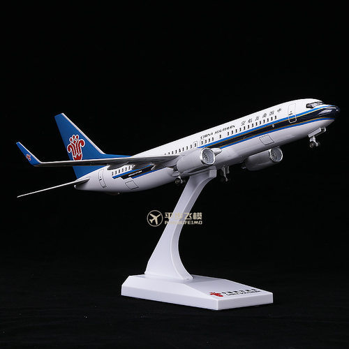 南方航空波音737仿真飞机模型