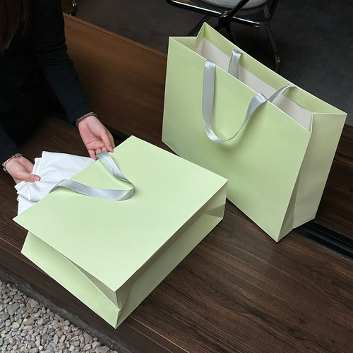 清新绿色服装店手提袋定制伴手礼袋饰品袋美甲店美容院打包袋Y322