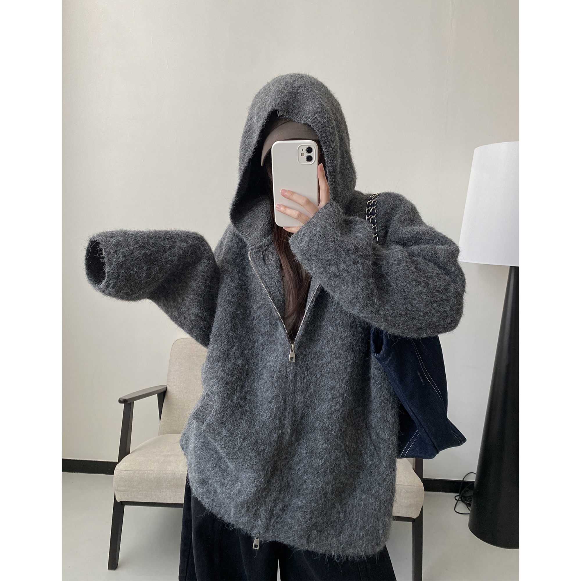 燕麦甜茶绒绒随意感拉链连帽毛衣