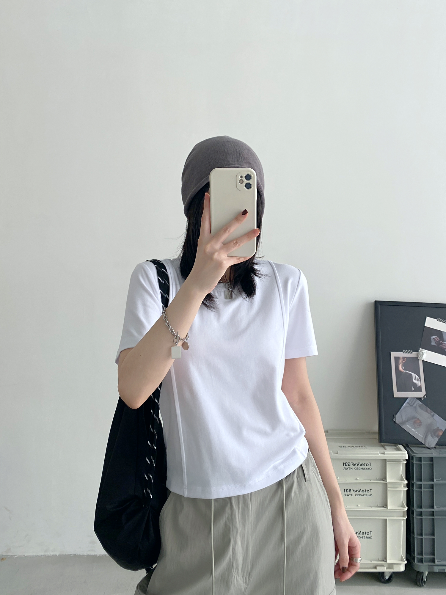 春夏拼接短款t恤女显瘦正肩上衣