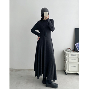 韩系内搭圆领垂感修身 连衣裙女秋冬季 显瘦长裙 灰色收腰长袖 sun柚