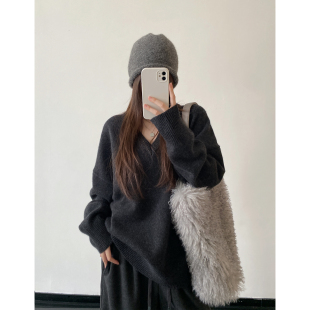 V领圆领宽松针织衫 复古简约慵懒百搭秋冬经典 毛衣 蓝调时刻 sun柚