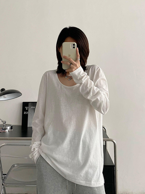 白色长袖t恤u领打底内搭上衣