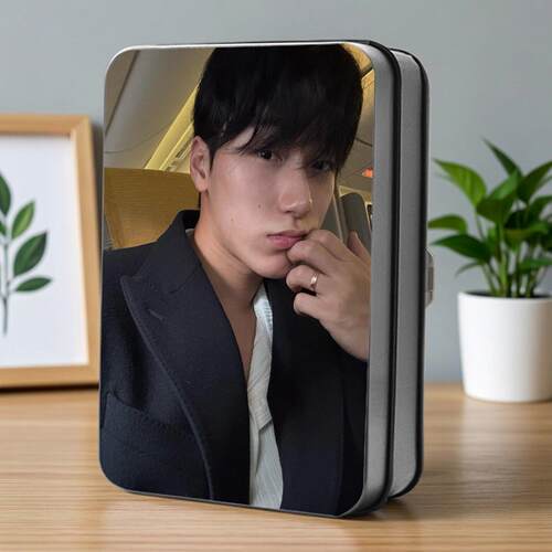 ATEEZ崔伞自拍收藏omo卡
