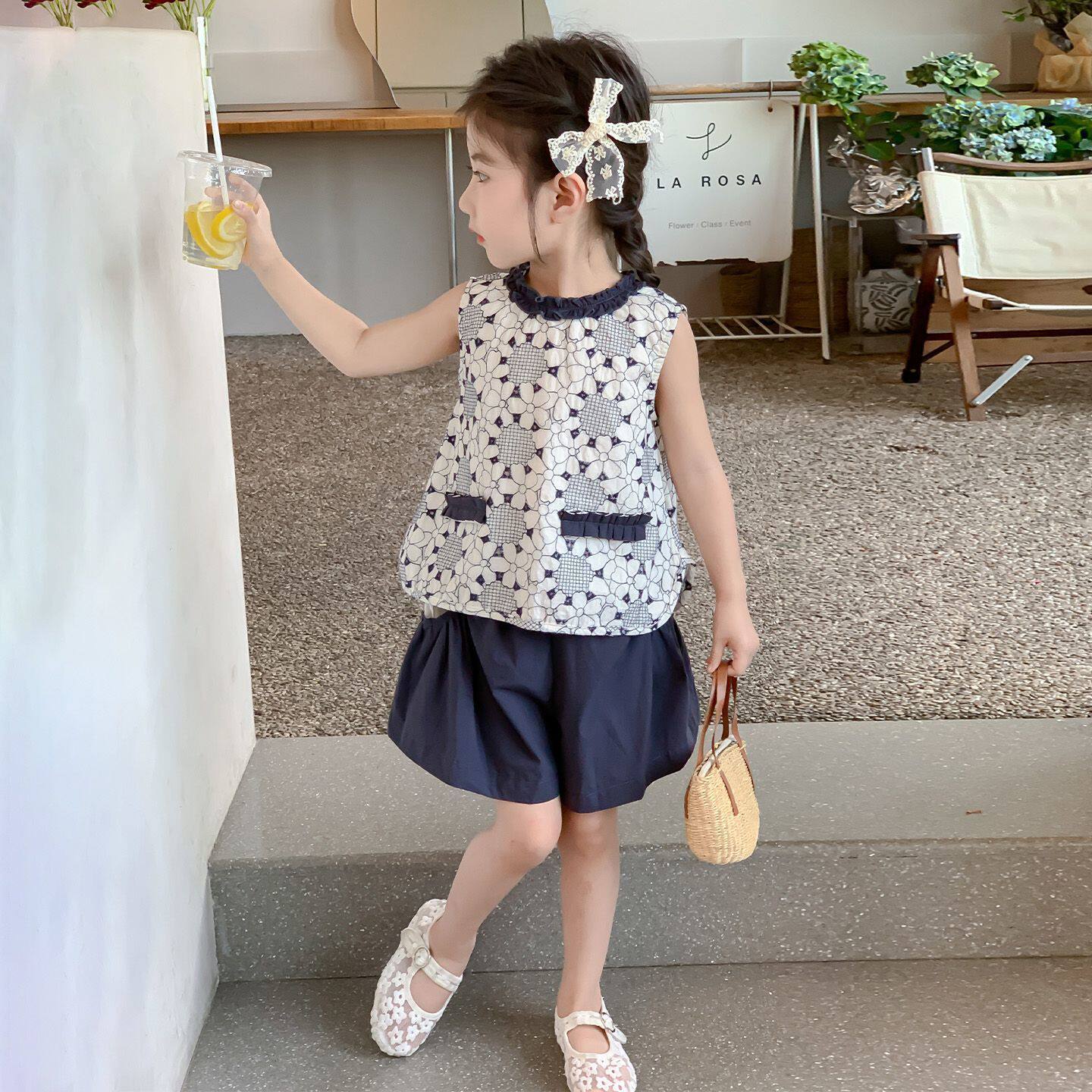 女童夏季碎花套装无袖娃娃衫短裤