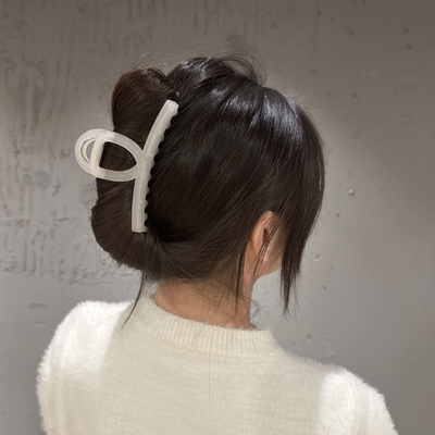 抓夹马尾盘发发抓树脂鲨鱼夹