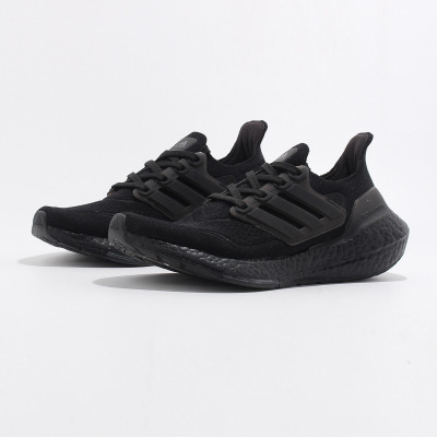 阿迪达斯UltraBoost21女跑鞋
