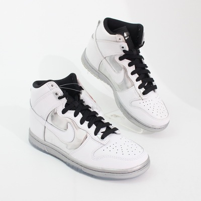 耐克DUNK板鞋高帮休闲鞋