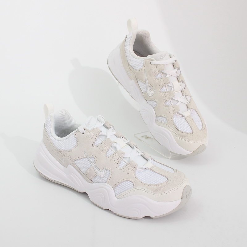 NIKE耐克女鞋DR9761复古休闲鞋