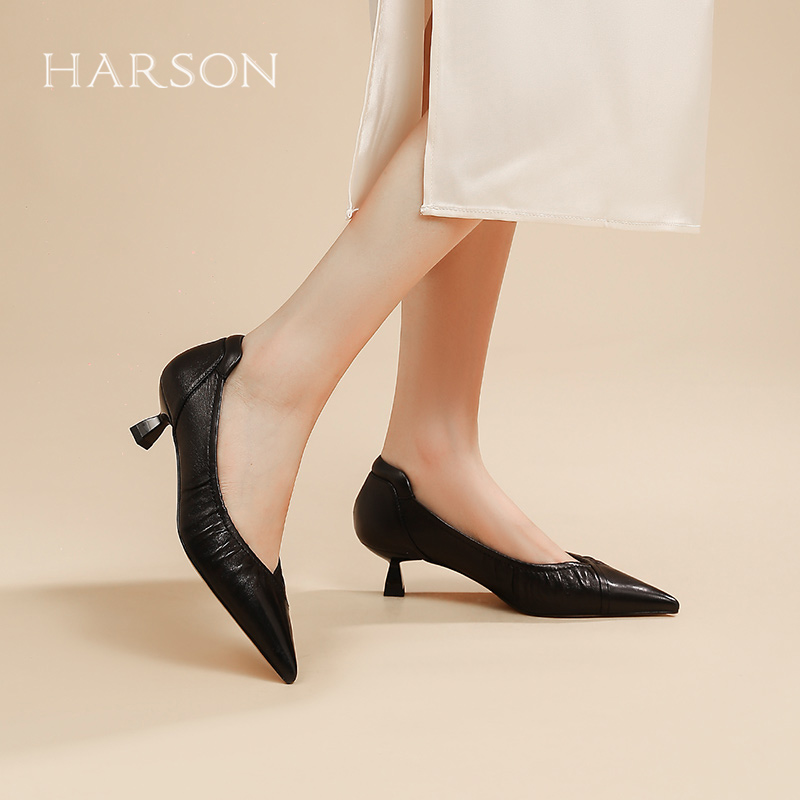 尖头细跟褶皱时尚优雅轻奢高跟鞋