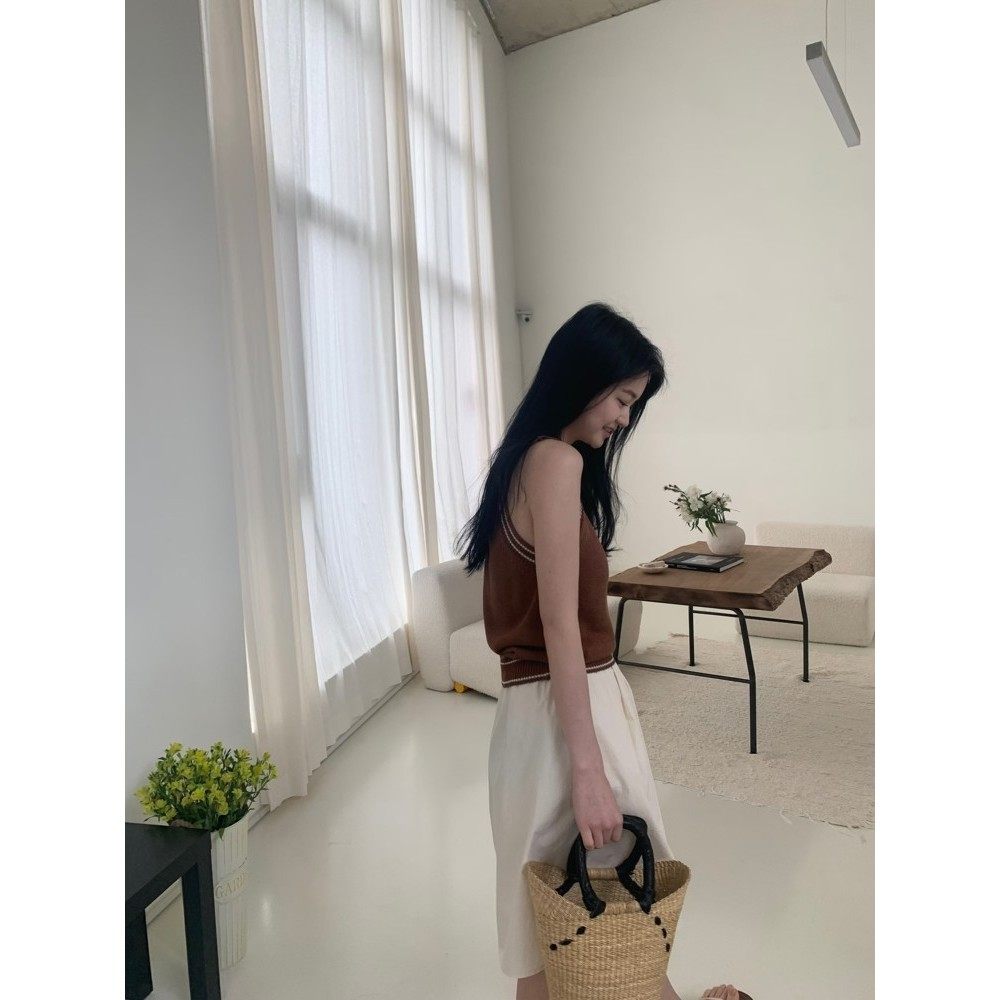 九0803韩国东大门背心区asome-8599452炸街直邮档口人气风格秋季