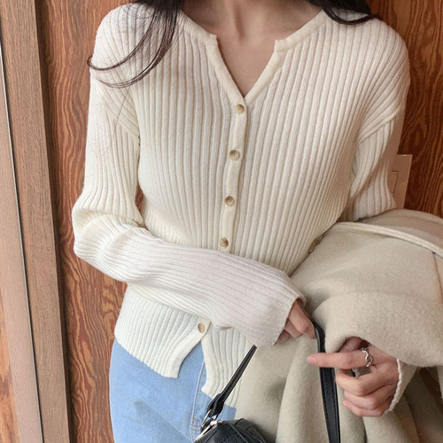 三0124韩国官网CRKO-t46382女针织衫流行秋季修身通勤独特纯色