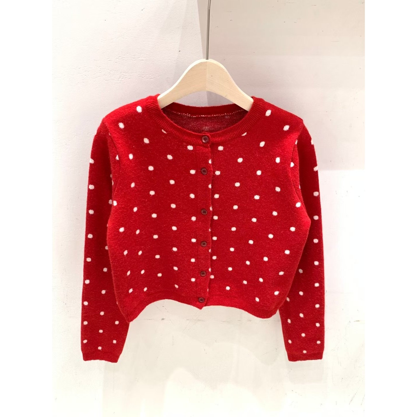 八1113韩国东大门运动户外毛衣区4490350正品气质休闲精致直邮