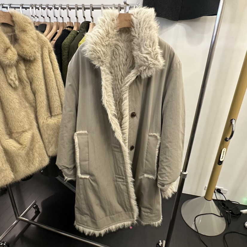 八1118韩国东大门运动瑜伽外套款大衣两面穿区4495580正品洋气