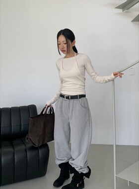 八1203韩国东大门套装区4516700秋季流行通勤复古纯色档口正品