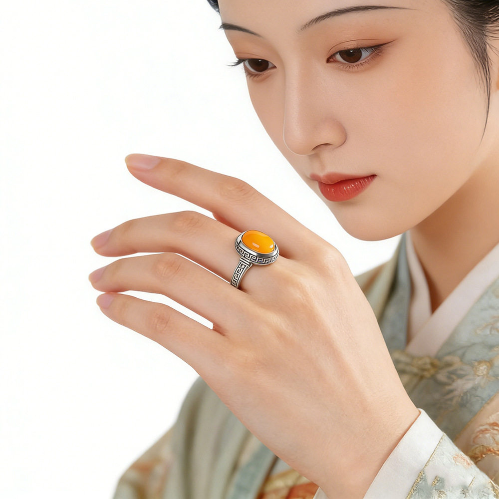 德琳居 文艺复古做旧指环s925银鸡油黄天然蜜蜡戒指潮流女食指戒