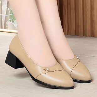 真皮中跟女鞋中年妈妈皮鞋粗跟软底不累脚中老年鞋子软皮女士单鞋