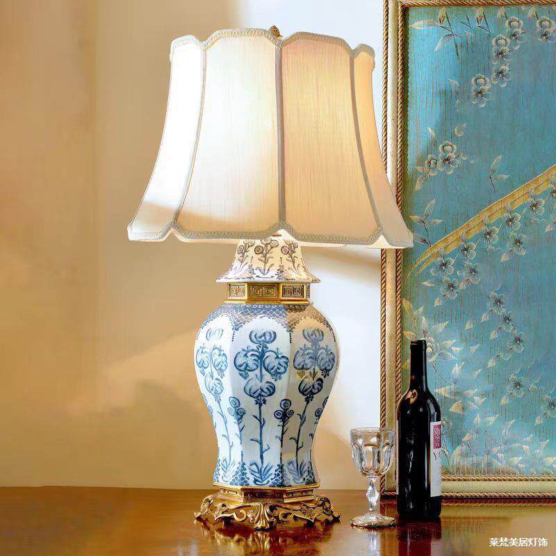 莱梵美居欧式宫廷陶瓷装饰台灯美式新古典台灯客厅茶几青花高档灯