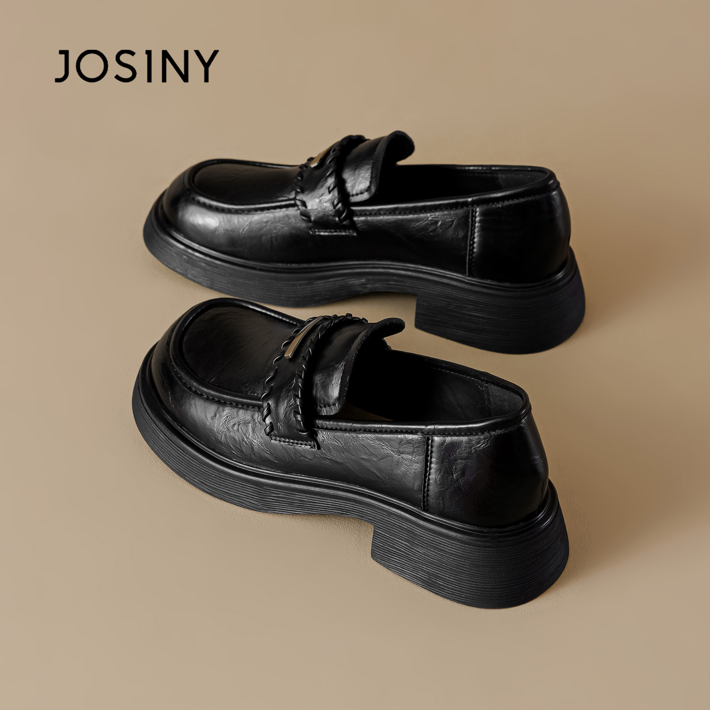 卓诗尼英伦风黑色乐福鞋女2025新款秋季厚底一脚蹬不累脚小皮鞋子