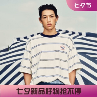 阿迪达斯三叶草男子运动宽松休闲度假风条纹短袖T恤KW8247 KW8248