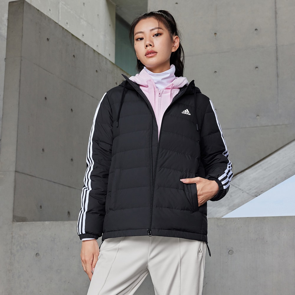 阿迪达斯女子训练休闲轻薄羽绒服