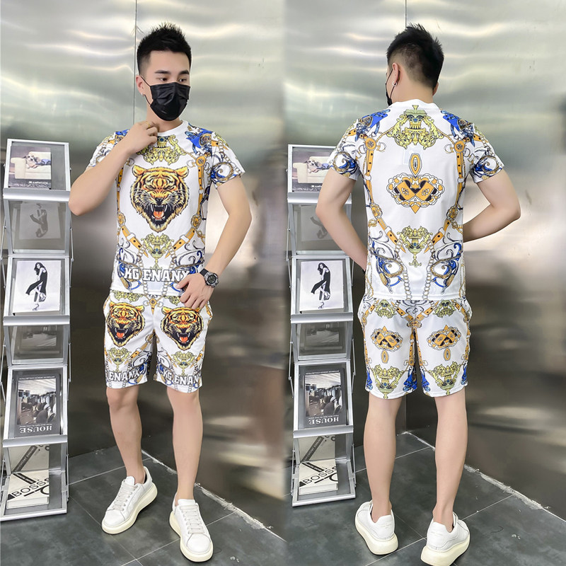 男士T恤夏季抖音快手网红休闲两件套潮牌短袖男五分短裤冰丝套装