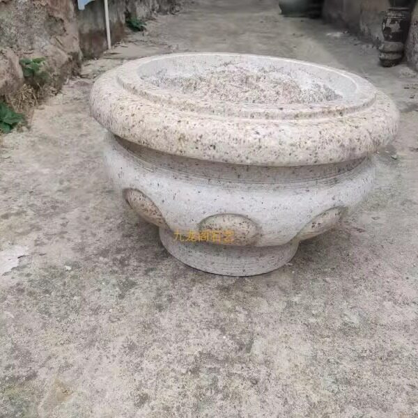 天然锈石一体花钵庭院花盆乡村盆景广场园林景观石盆门口石钵一个
