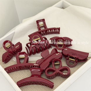 韩版 字母标红色系几何PC抓夹高级感新设计发夹气质百搭鲨鱼夹发抓