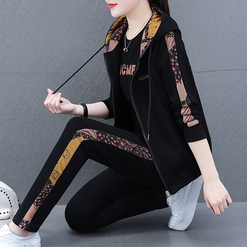 运动套装女春秋季2025年新款休闲服女士时尚宽松纯棉三件套卫衣潮