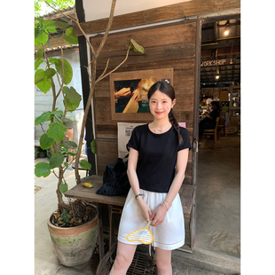 上衣 WHYSTUDIO 韩系花边拼接正肩纯色T恤夏季 女圆领百搭修身 短袖
