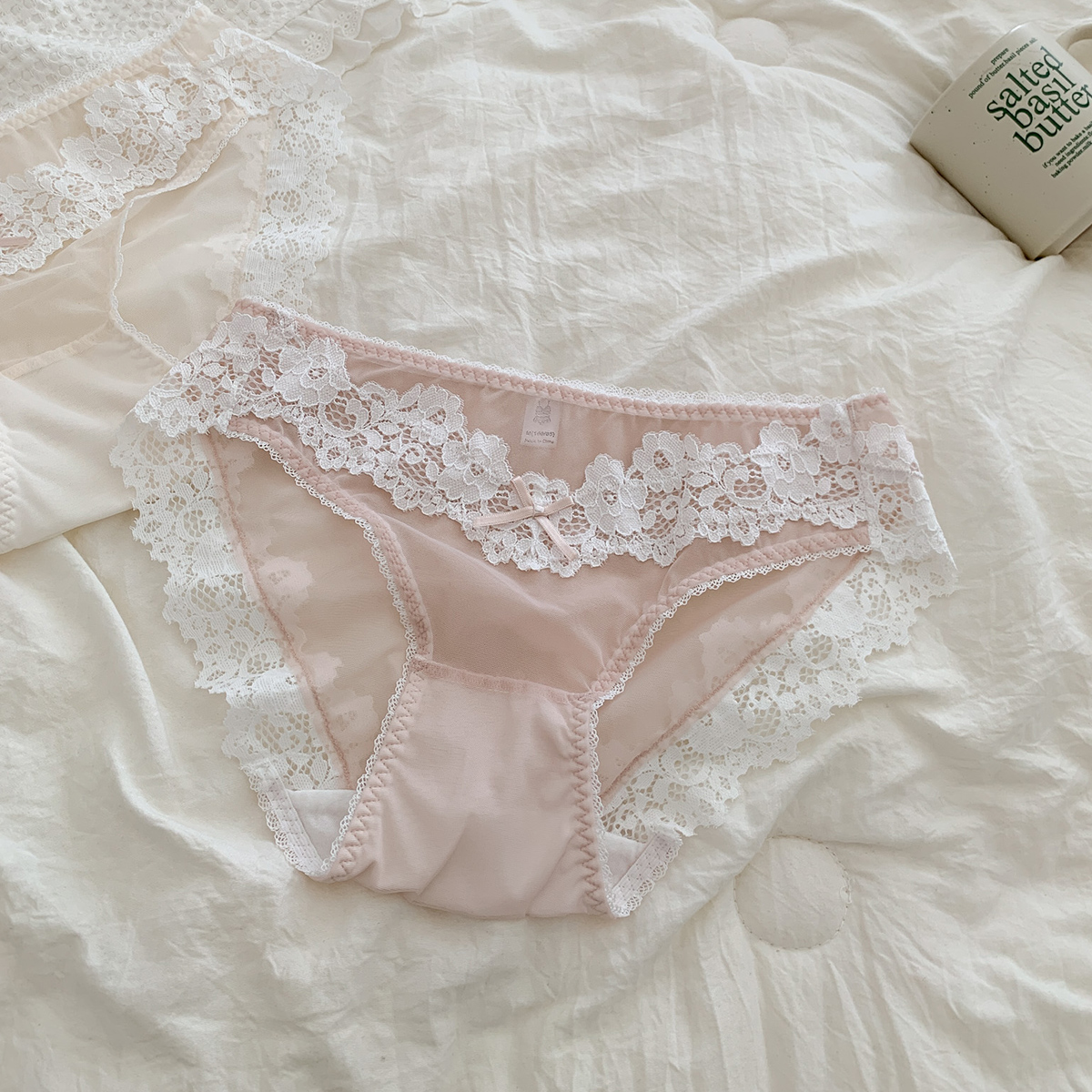 日系蕾丝内裤女夏季薄款性感蝴蝶结纯欲花边透气少女低腰三角裤