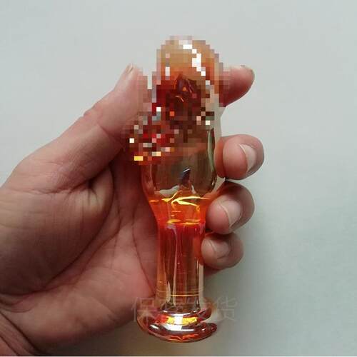 A glass-made anus used as a masturbation toy