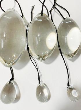 A glass-made anus used as a masturbation toy